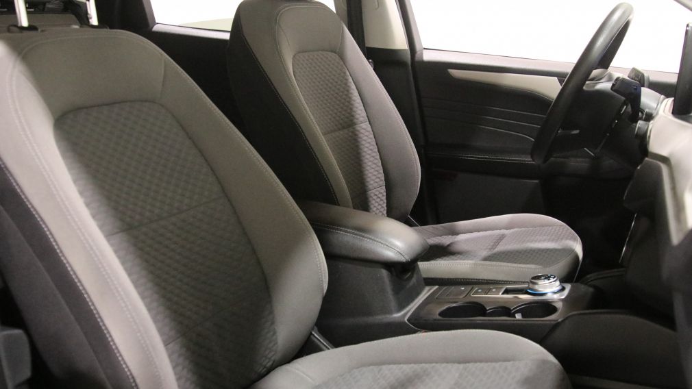 Ford Escape SE Hybrid 2021 d&rsquo;occasion à vendre - 22