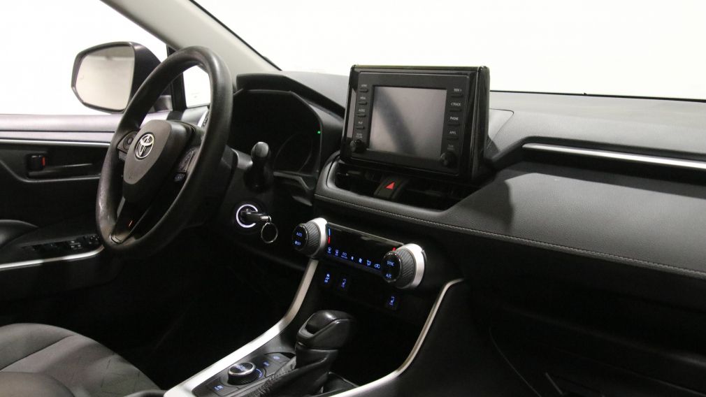 Toyota Rav 4 Hybrid LE 2021 d&rsquo;occasion à vendre - 23