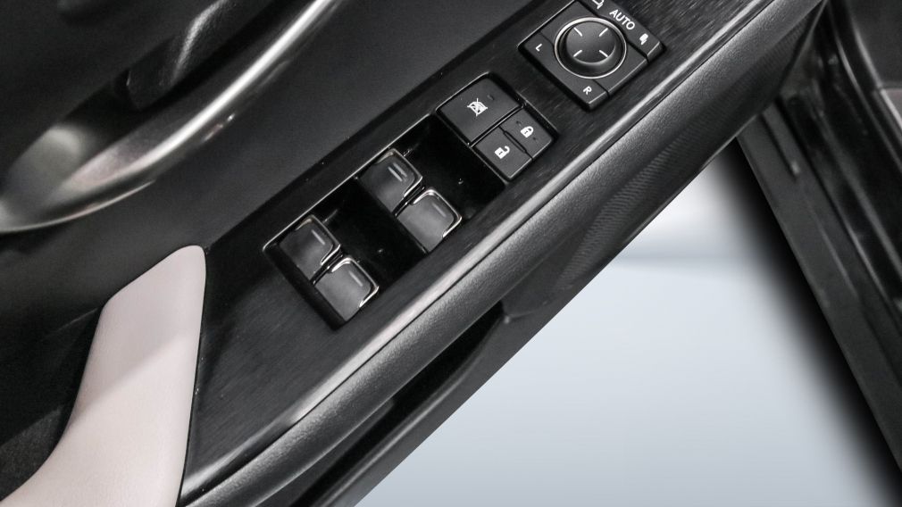 Lexus UX 250H UX 250h 2023 à vendre à Trois-Rivières - 15