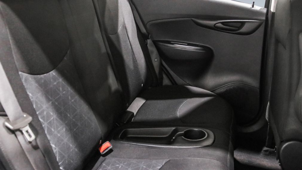 Chevrolet Spark LT 2020 à vendre à Donnacona - 23