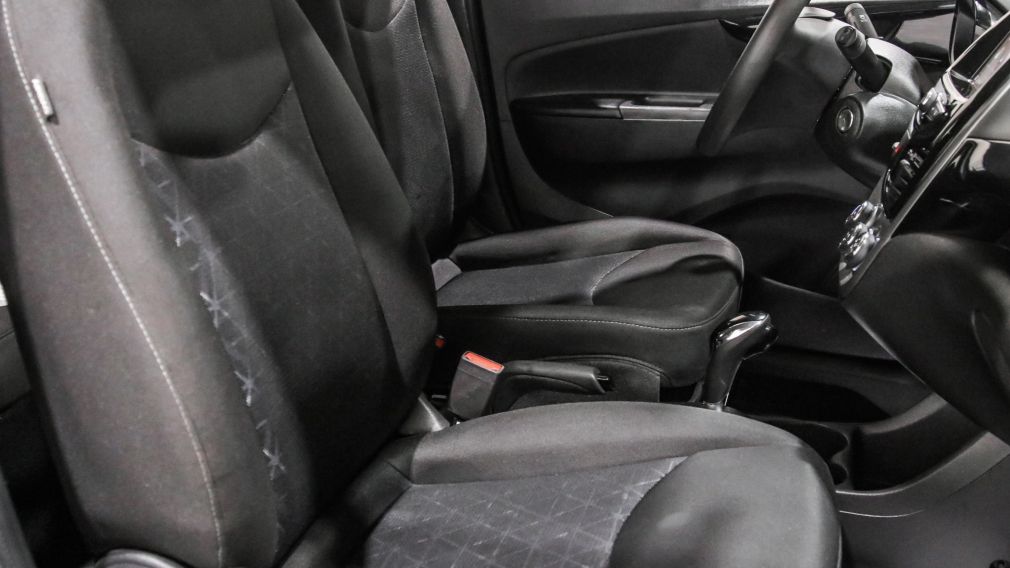 Chevrolet Spark LT 2020 à vendre à Donnacona - 24