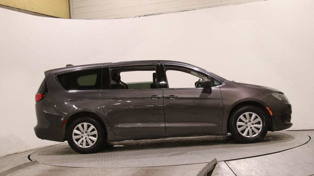 Chrysler Grand Caravan SE 2021 d&rsquo;occasion à vendre - 8