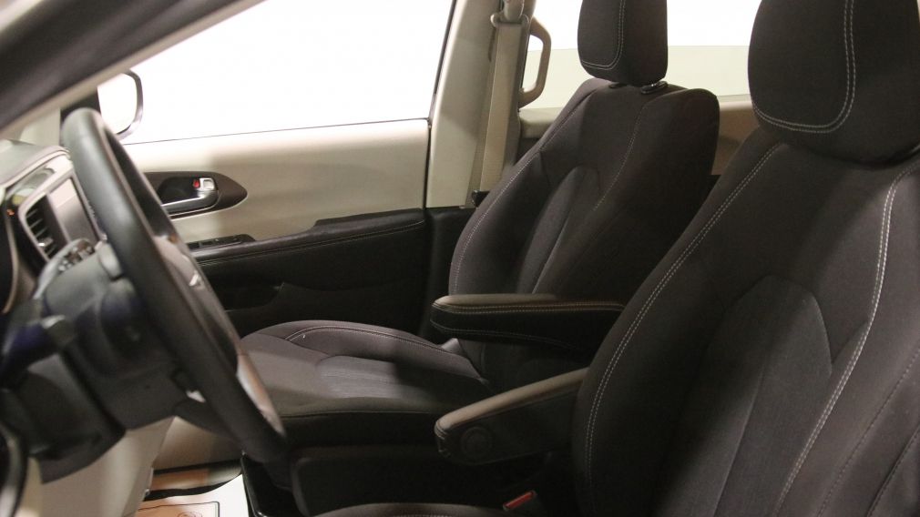 Chrysler Grand Caravan SE 2021 d&rsquo;occasion à vendre - 10