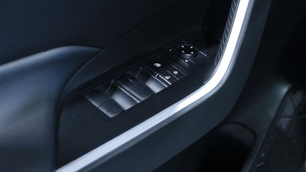 Toyota Rav 4 Hybrid LE 2023 d&rsquo;occasion à vendre - 10
