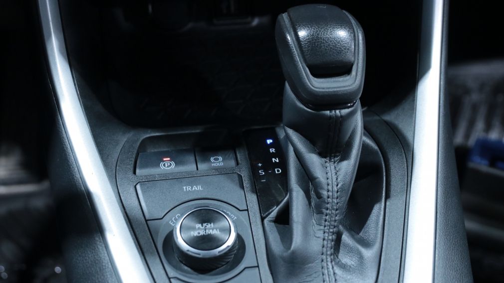 Toyota Rav 4 Hybrid LE 2023 d&rsquo;occasion à vendre - 16