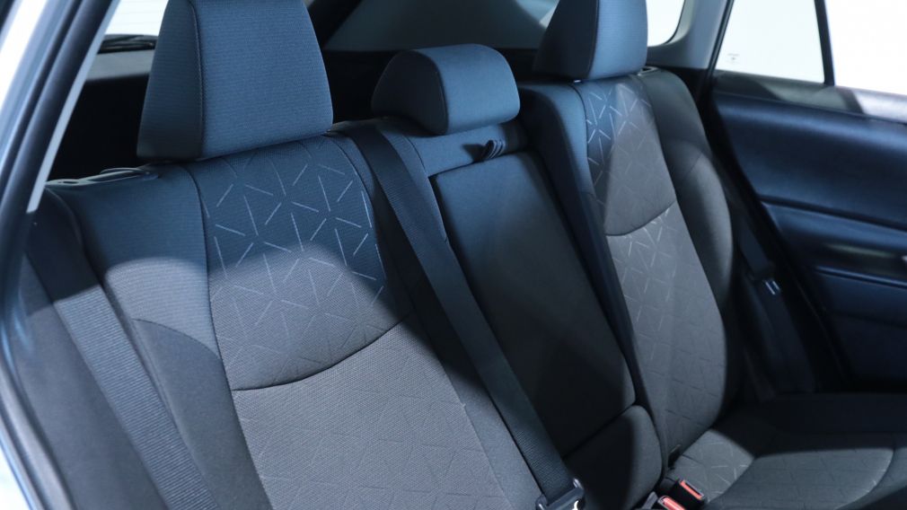Toyota Rav 4 Hybrid LE 2023 d&rsquo;occasion à vendre - 19