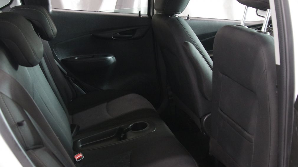 Chevrolet Spark 1LT 2022 d&rsquo;occasion à vendre - 23
