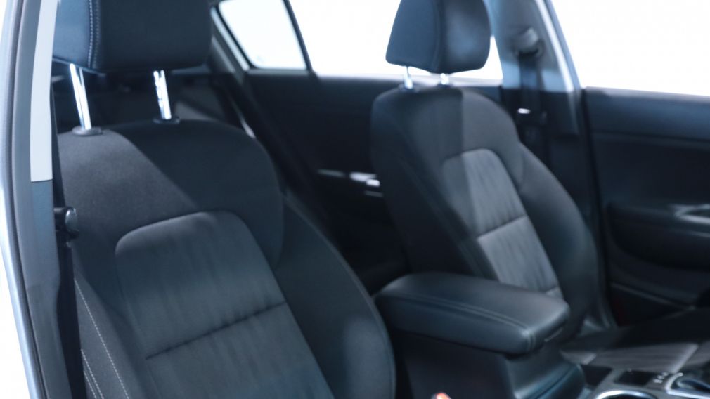 Kia Sportage LX 2020 d&rsquo;occasion à vendre - 21