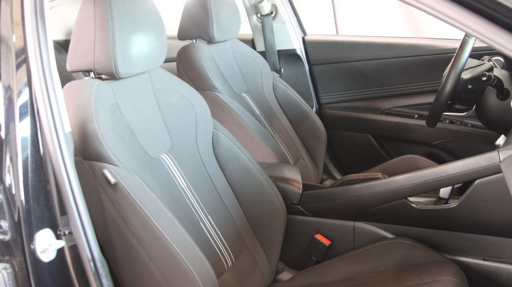 Hyundai Elantra Preferred 2022 d&rsquo;occasion à vendre - 24