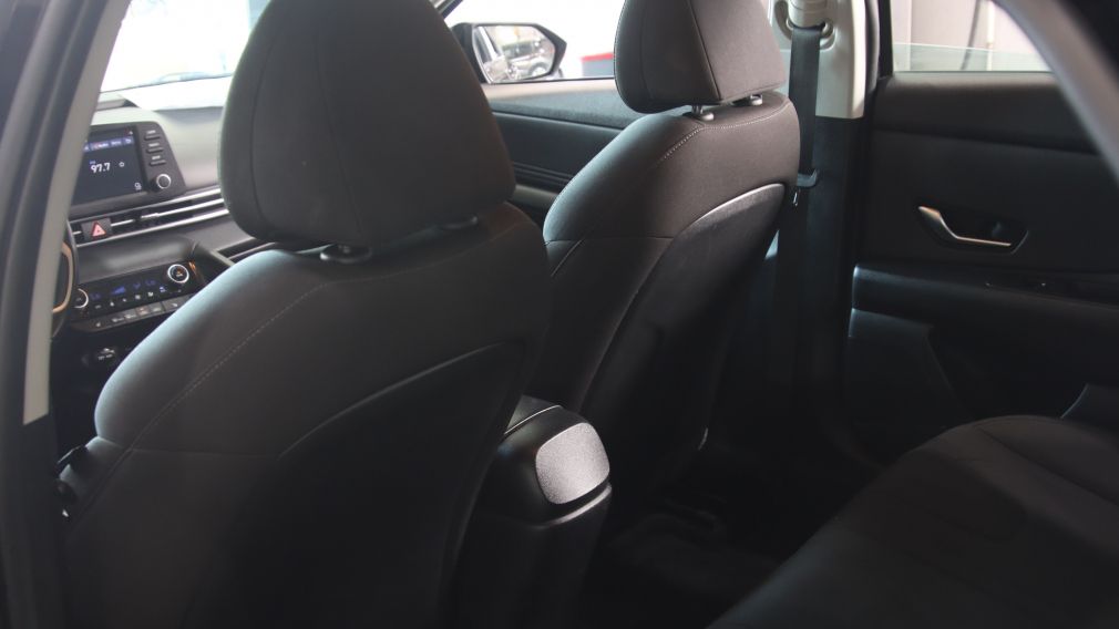 Hyundai Elantra Preferred 2022 d&rsquo;occasion à vendre - 19