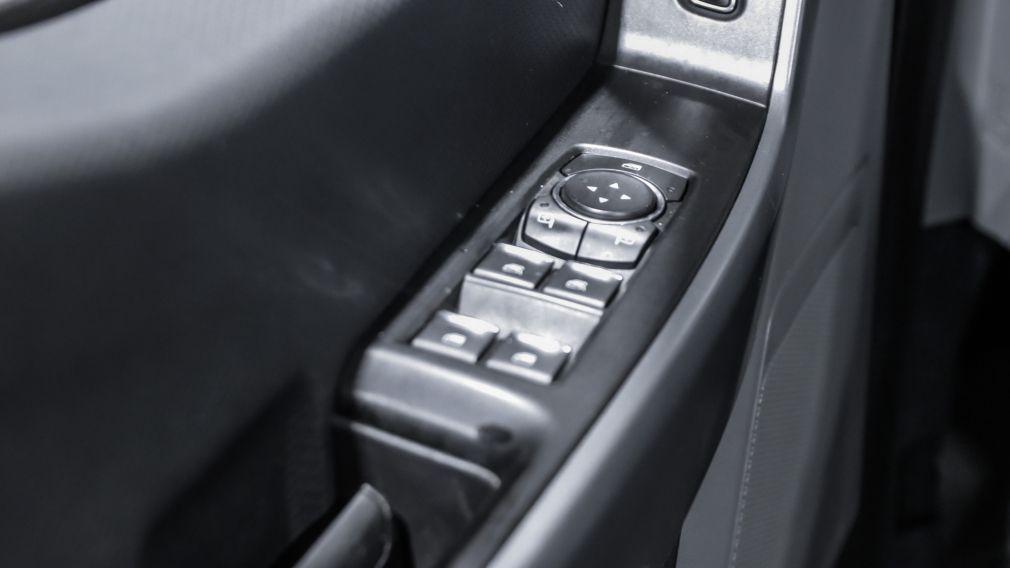 Ford F150 XLT 2022 à vendre à Shawinigan - 9