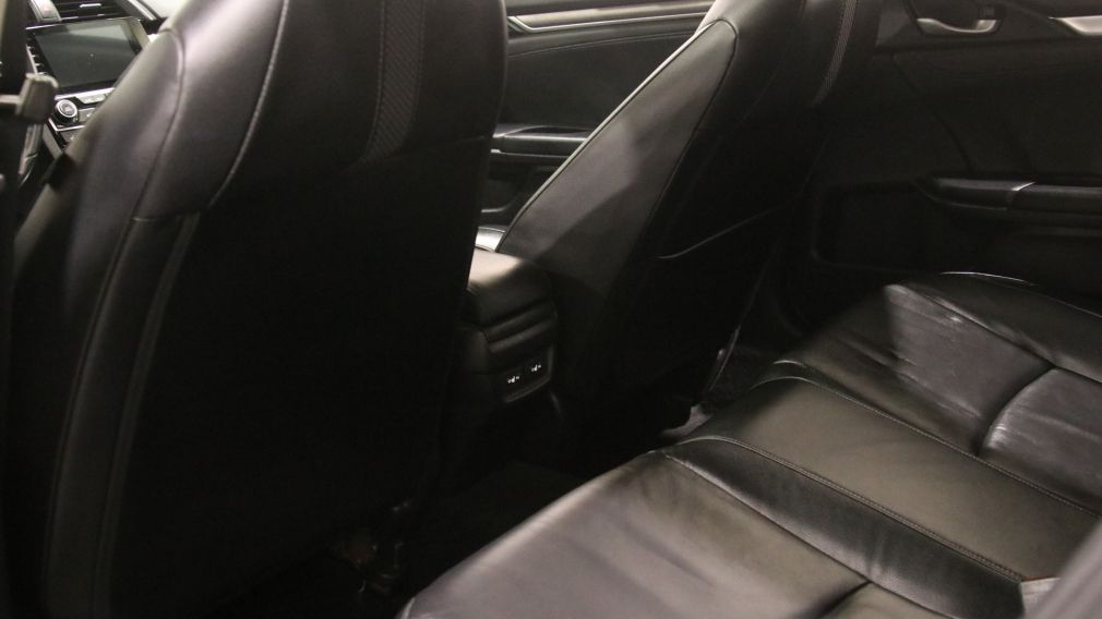 Honda Civic Touring 2019 d&rsquo;occasion à vendre - 21