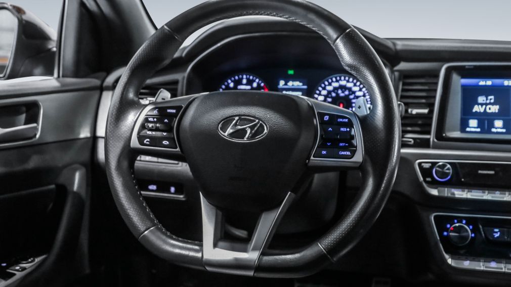 Hyundai Sonata Essential 2019 d&rsquo;occasion à vendre - 13