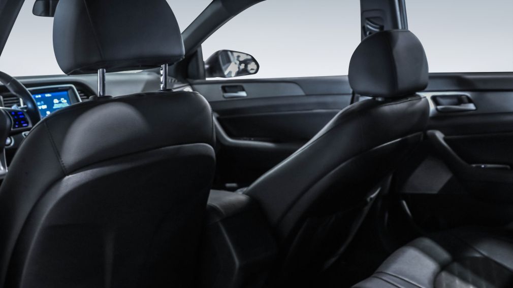 Hyundai Sonata Essential 2019 d&rsquo;occasion à vendre - 17