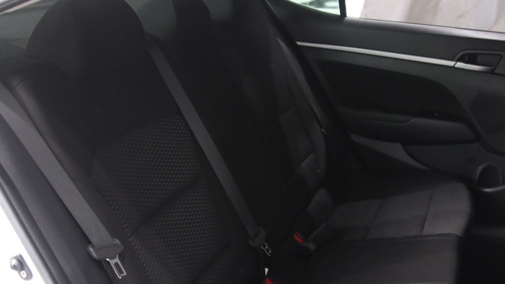 Hyundai Elantra Preferred 2019 d&rsquo;occasion à vendre - 22