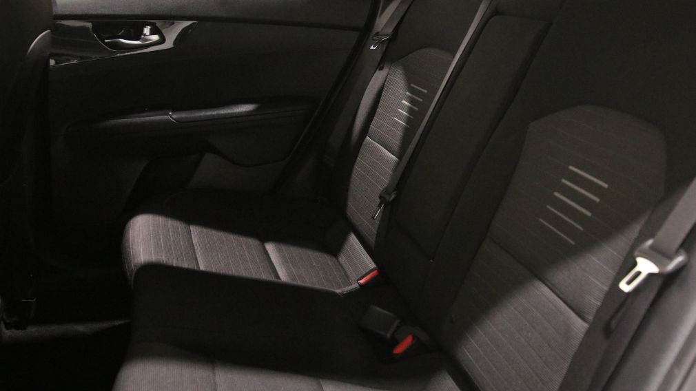 Kia Forte EX 2020 d&rsquo;occasion à vendre - 27