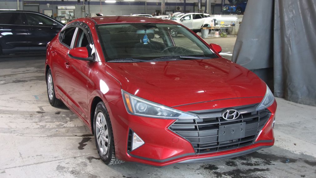 Hyundai Elantra Essential