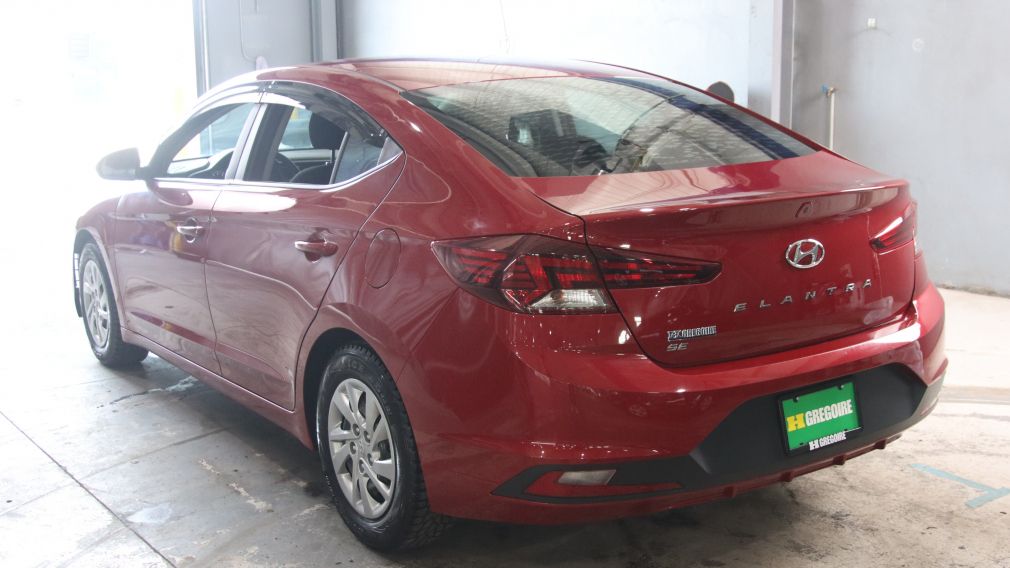 Hyundai Elantra Essential 2019 d&rsquo;occasion à vendre - 4