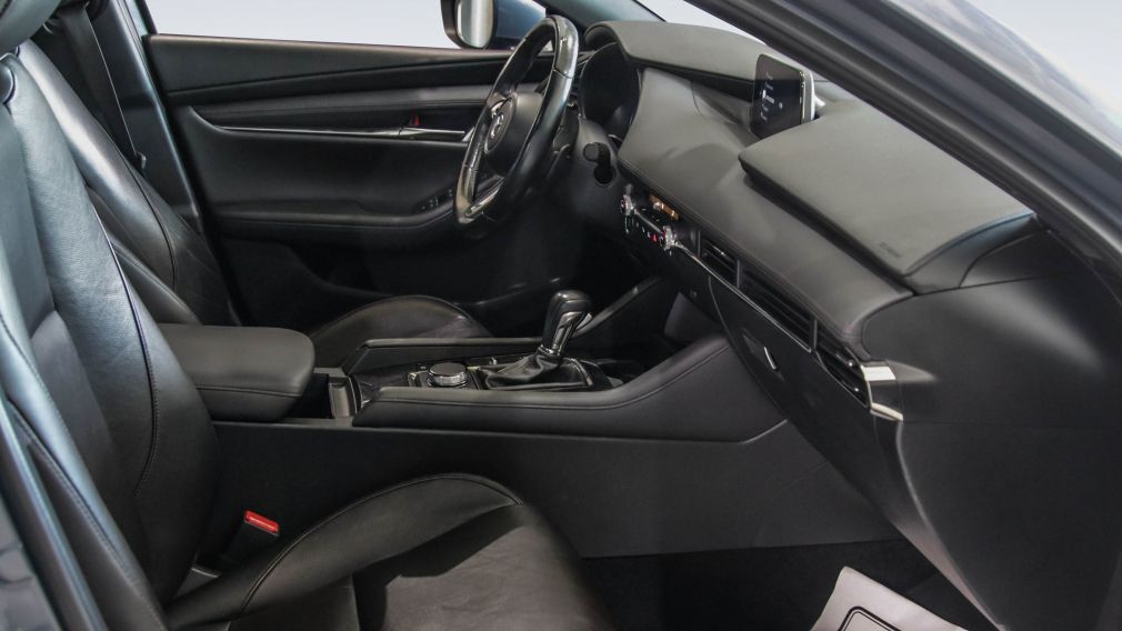 Mazda 3 GT 2021 d&rsquo;occasion à vendre - 27