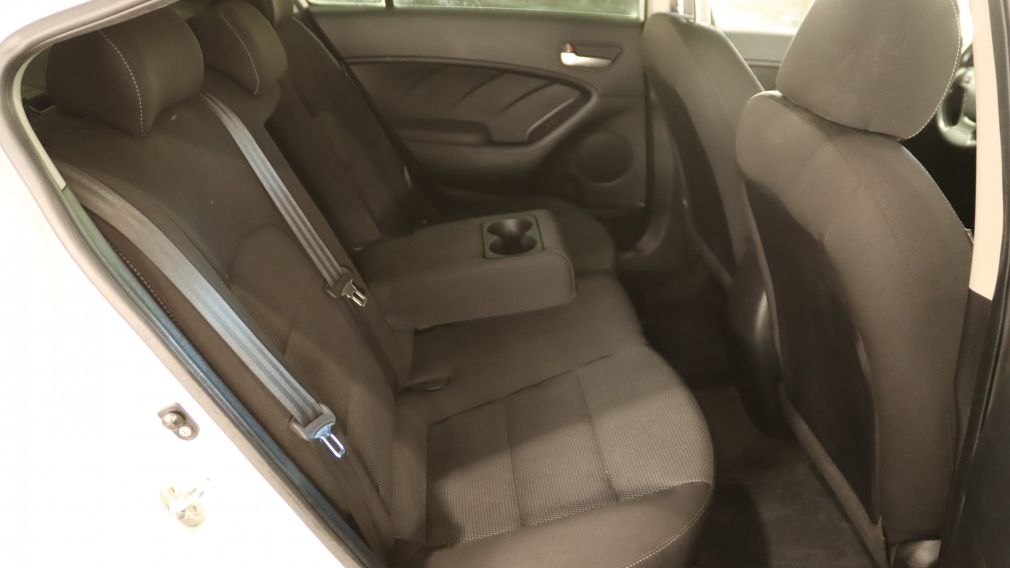 Kia Sorento LX Premium 2022 d&rsquo;occasion à vendre - 24