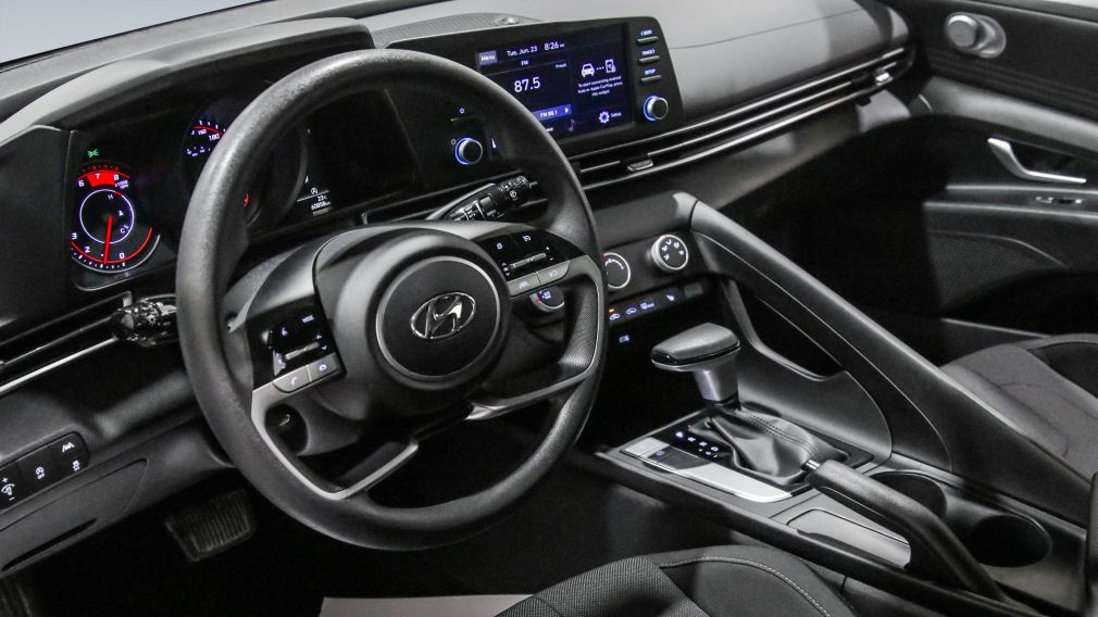 Hyundai Elantra Essential 2023 à vendre à Trois-Rivières - 9