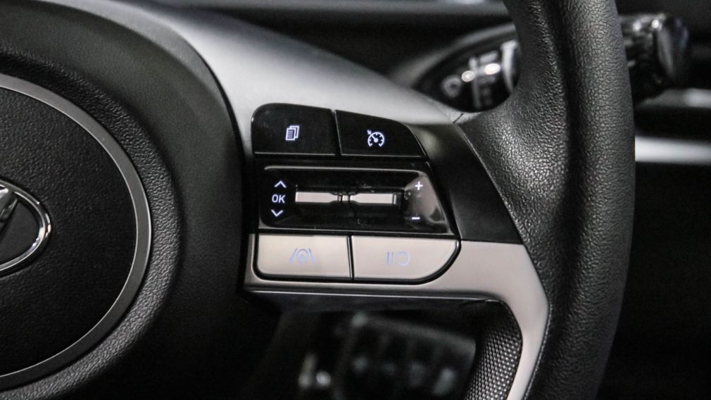 Hyundai Elantra Essential 2023 à vendre à Trois-Rivières - 16