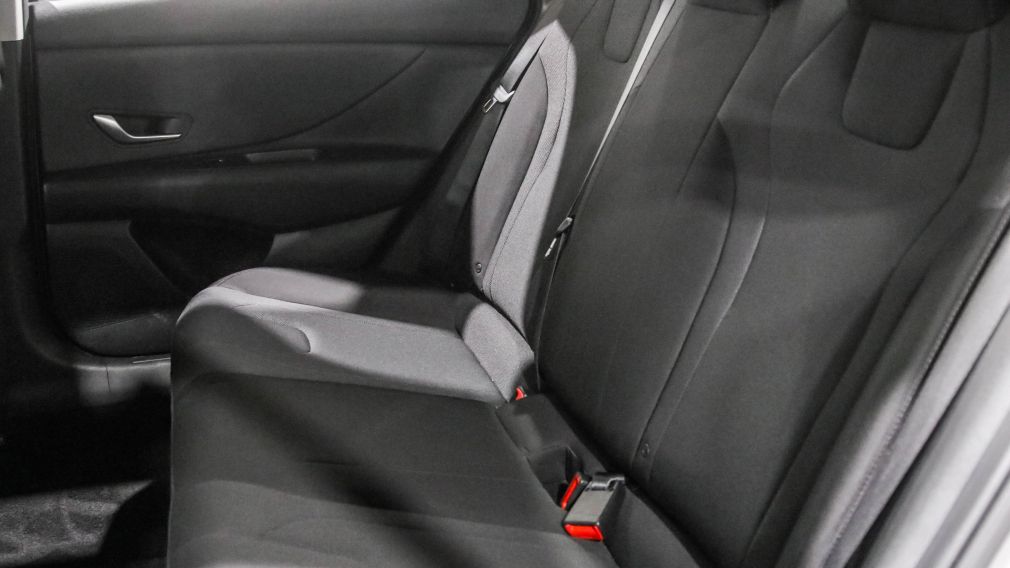 Hyundai Elantra Essential 2023 à vendre à Trois-Rivières - 23