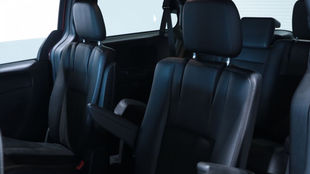 Dodge GR Caravan 35th Anniversary 2019 d&rsquo;occasion à vendre - 19