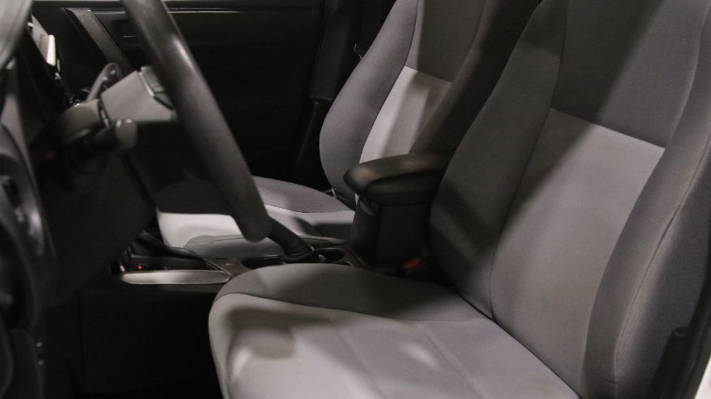 Toyota Corolla CE 2019 d&rsquo;occasion à vendre - 9