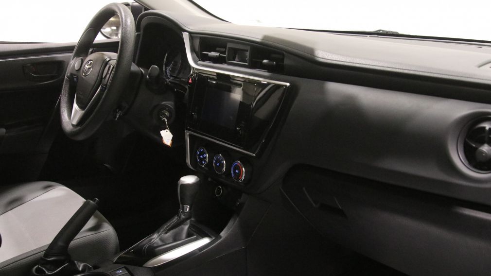 Toyota Corolla CE 2019 d&rsquo;occasion à vendre - 21
