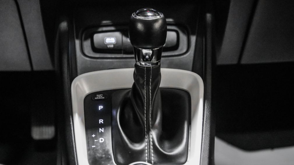 Hyundai Venue Ultimate 2024 à vendre à Shawinigan - 20