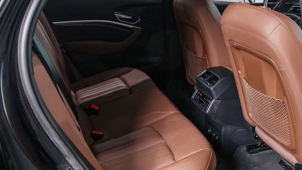 Audi e-tron Progressiv 2022 d&rsquo;occasion à vendre - 23
