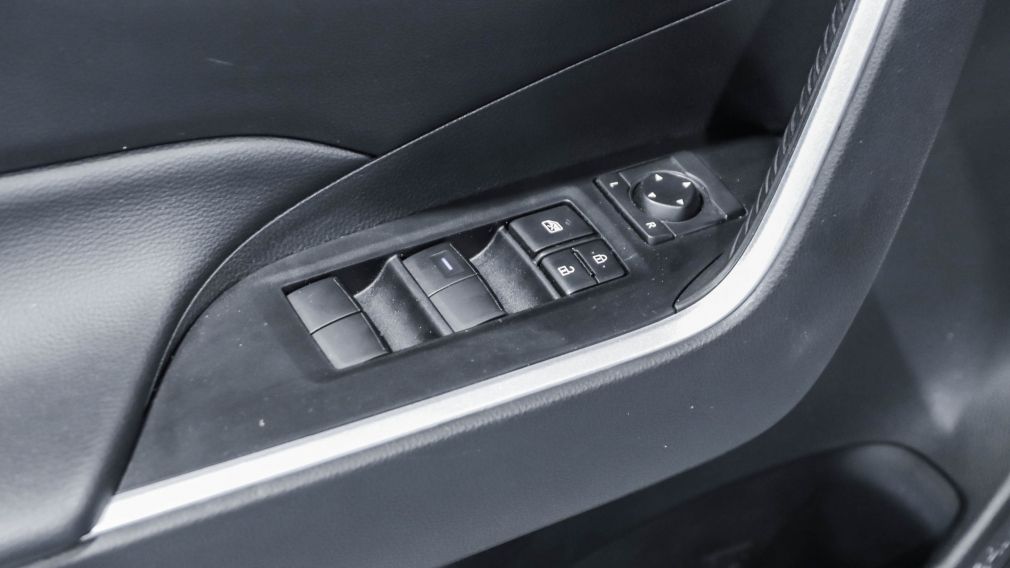 Toyota Rav 4 Hybrid LE 2022 d&rsquo;occasion à vendre - 10