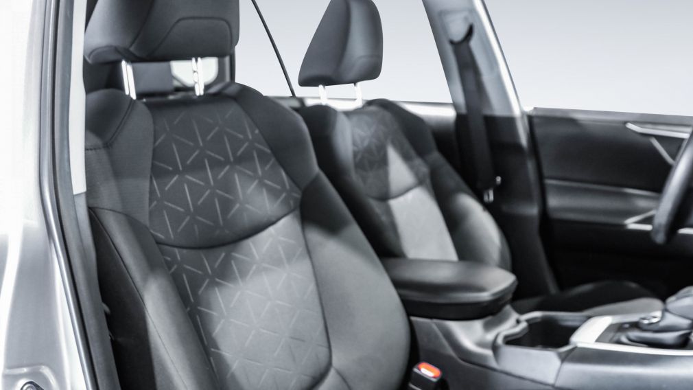 Toyota Rav 4 Hybrid LE 2022 d&rsquo;occasion à vendre - 21