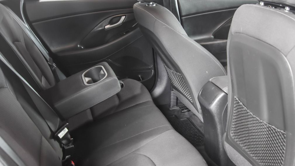 Hyundai Elantra Preferred 2020 d&rsquo;occasion à vendre - 23