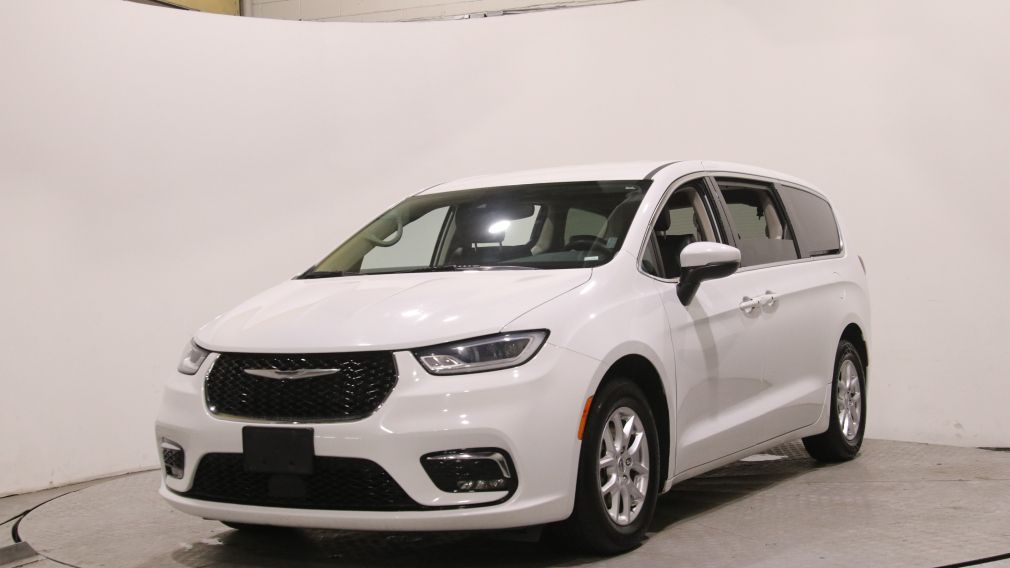 Chrysler Pacifica Touring L 2023 à vendre à Shawinigan - 3