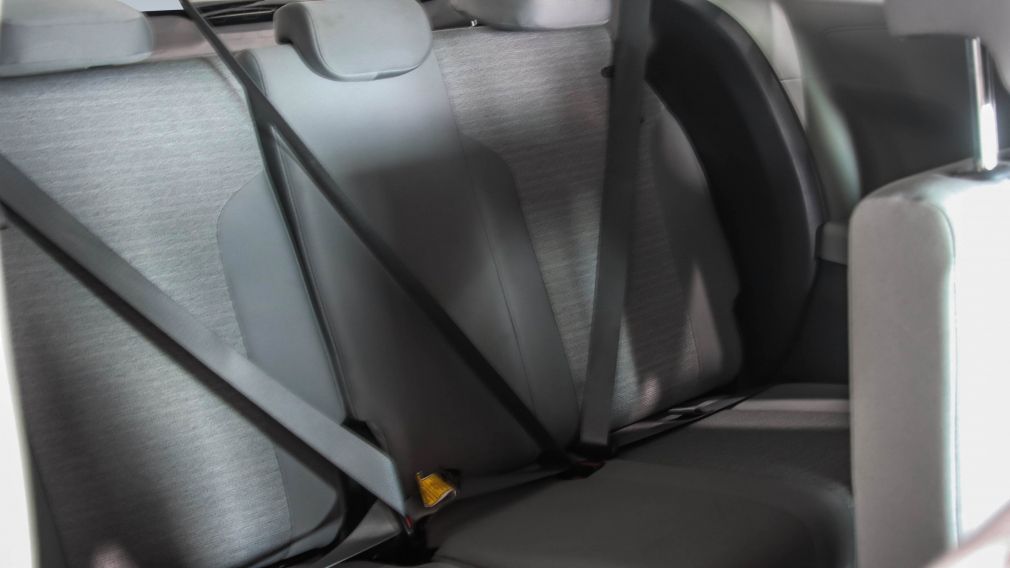 Toyota Sienna LE 2023 d&rsquo;occasion à vendre - 26