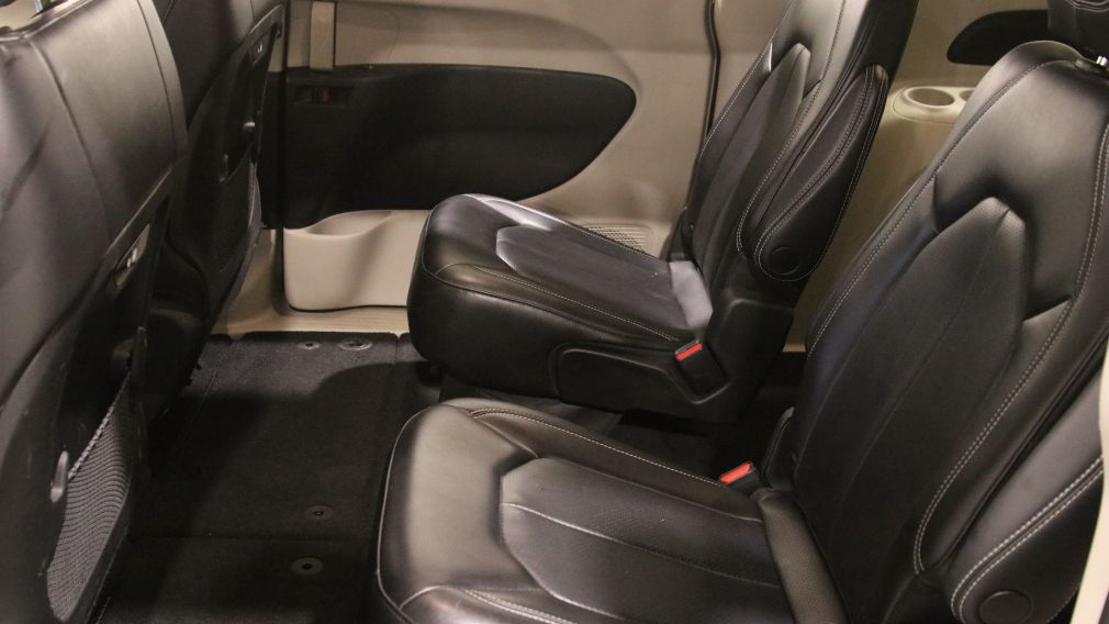 Chrysler Pacifica Touring L 2023 d&rsquo;occasion à vendre - 24