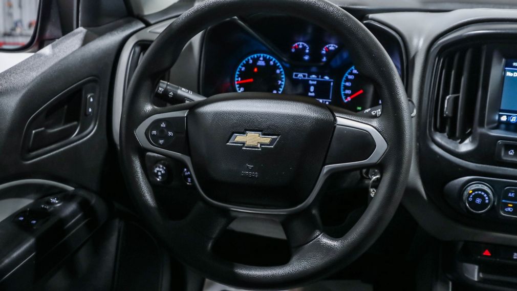 Chevrolet Colorado 4WD Work Truck 2019 d&rsquo;occasion à vendre - 14