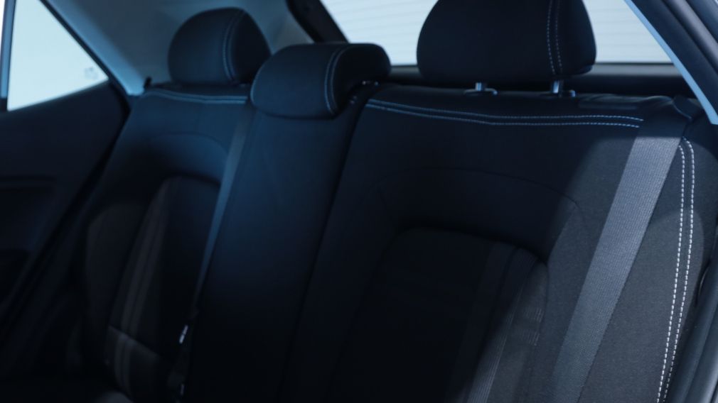 Hyundai Venue Preferred 2023 d&rsquo;occasion à vendre - 18