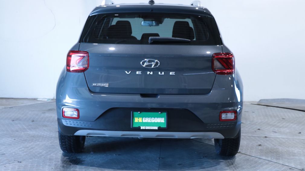 Hyundai Venue Preferred 2023 d&rsquo;occasion à vendre - 6