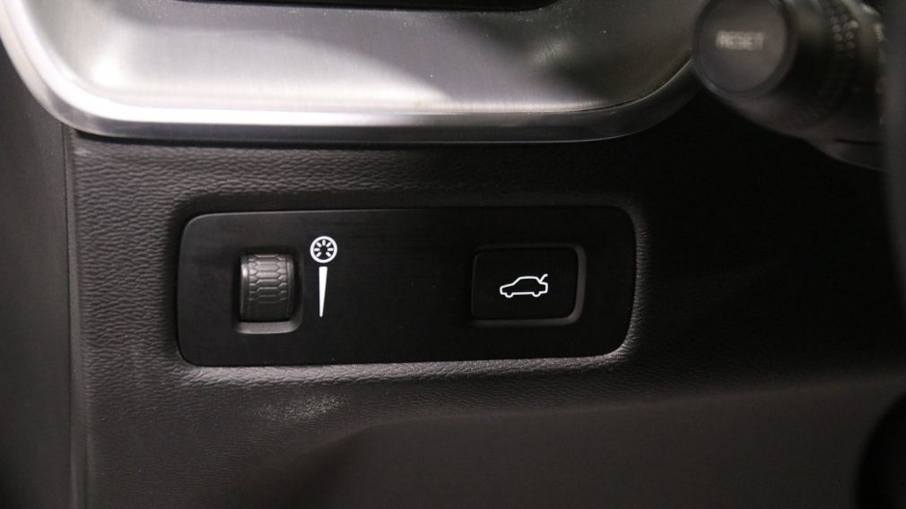 Volvo XC60 Momentum 2022 d&rsquo;occasion à vendre - 13