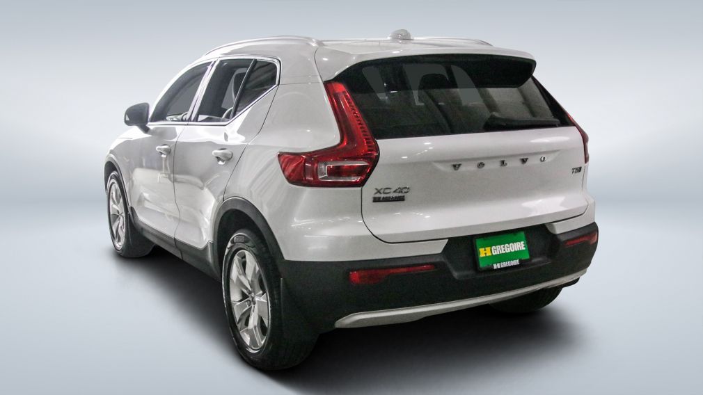 Volvo XC40 Momentum 2022 d&rsquo;occasion à vendre - 3