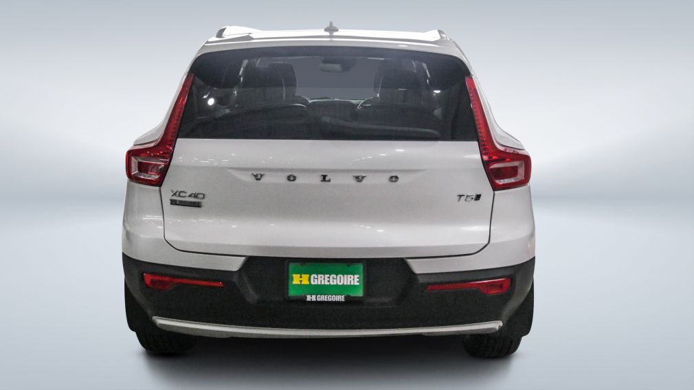 Volvo XC40 Momentum 2022 d&rsquo;occasion à vendre - 4