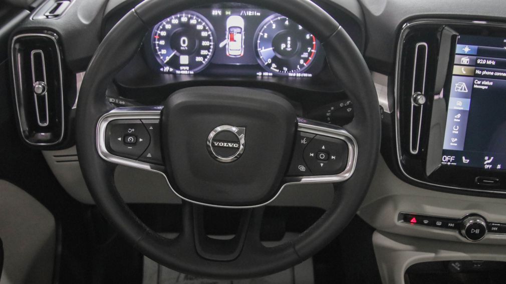 Volvo XC40 Momentum 2022 d&rsquo;occasion à vendre - 22