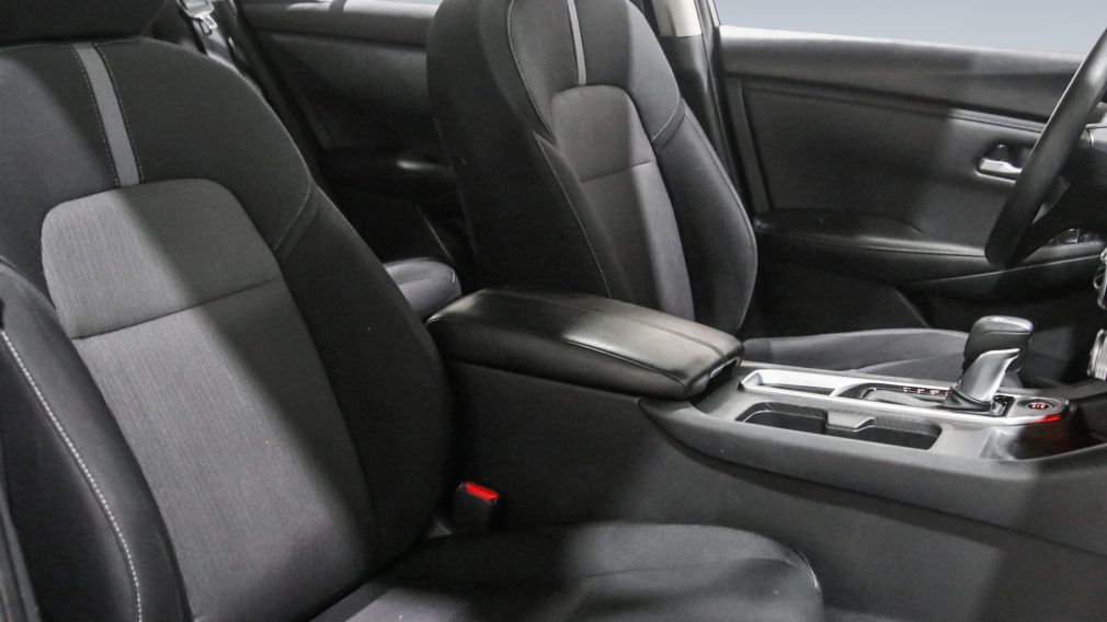 Nissan Sentra SV 2023 d&rsquo;occasion à vendre - 22