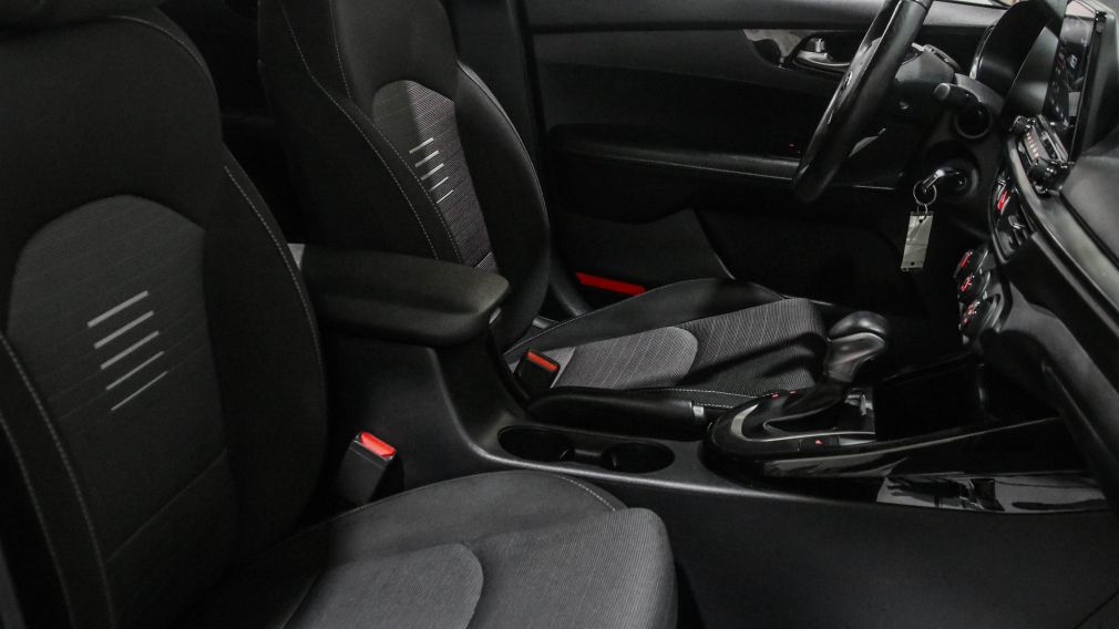 Kia Forte EX 2020 d&rsquo;occasion à vendre - 24
