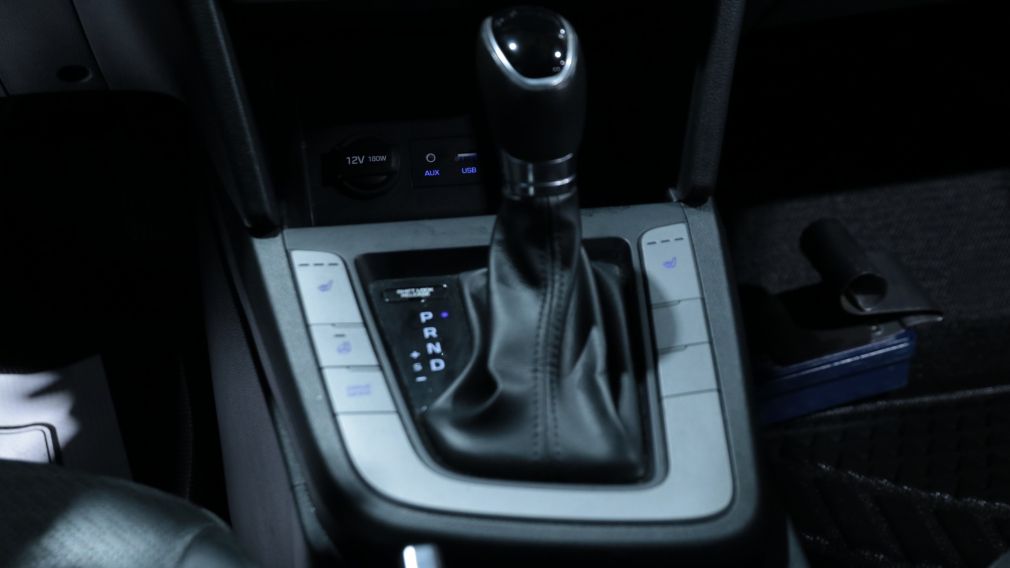 Hyundai Elantra Luxury 2019 d&rsquo;occasion à vendre - 16
