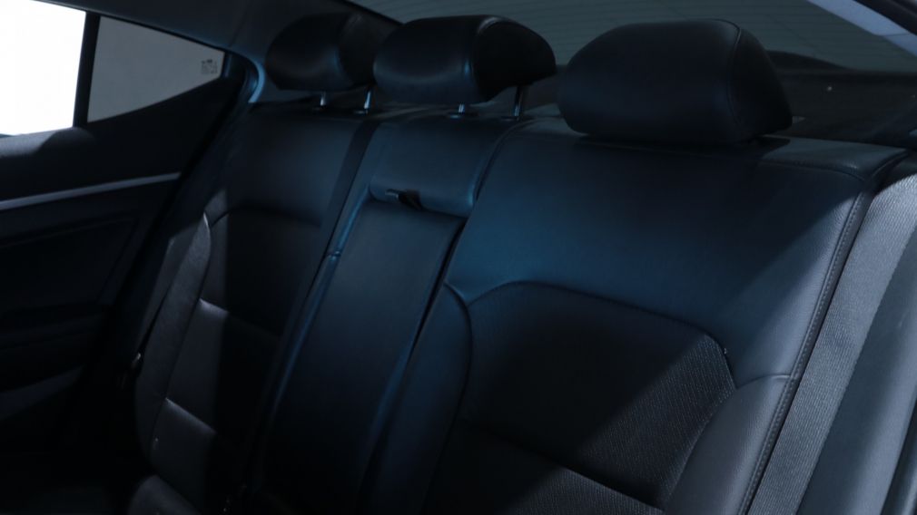 Hyundai Elantra Luxury 2019 d&rsquo;occasion à vendre - 18