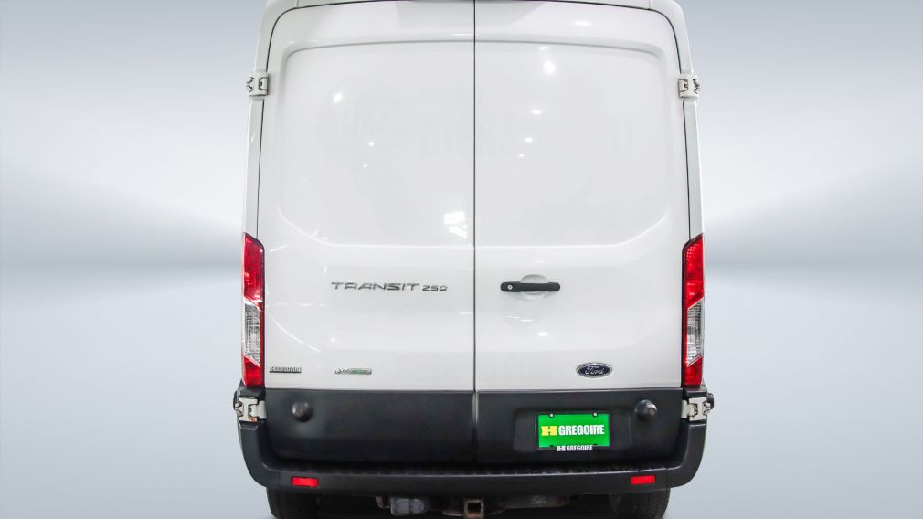 Ford TRANSIT T-250 148&Prime; Med Rf 9000 GVWR Sliding RH Dr 2019 à vendre à Trois-Rivières - 5